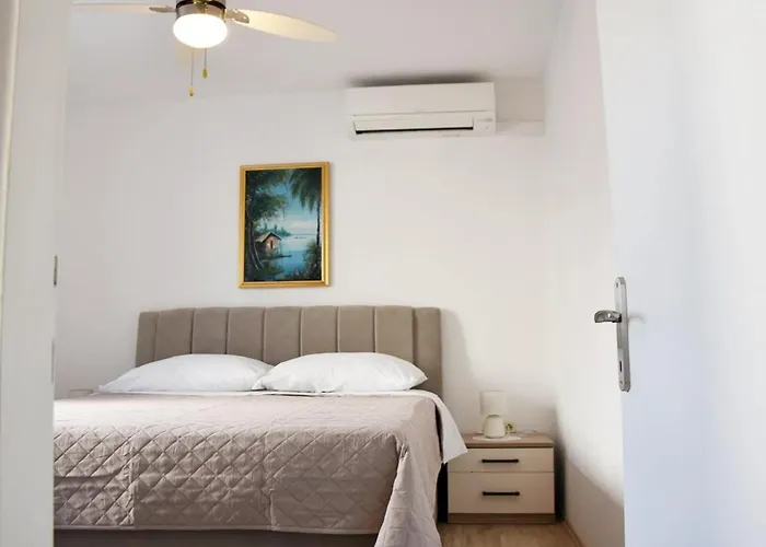 Vulicevic A1 דירה *